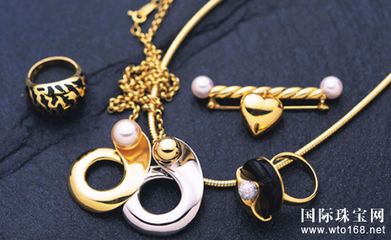 2019黄金首饰三大流行趋势解读 设计、工艺与消费新风向