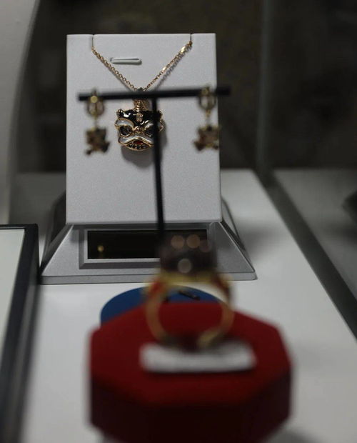 文博会罗湖馆强势出圈，璀璨珠宝等你来探！